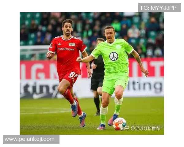 武汉德吉杯足球赛事中最受瞩目的球星是谁及其表现分析