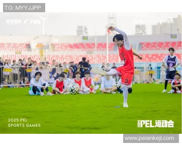 一米八高大足球天才如何凭借灵活过人技术横扫绿茵场 一米八高大足球天才如何凭借灵活过人技术横扫绿茵场