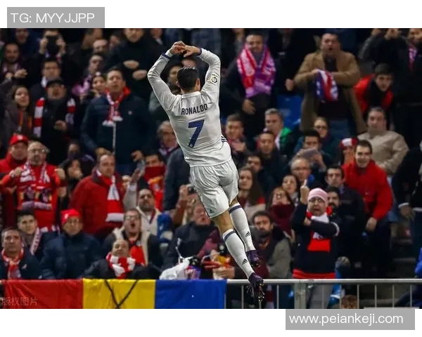 足球巨星4K超清原图震撼展示瞬间精彩捕捉细节与风采